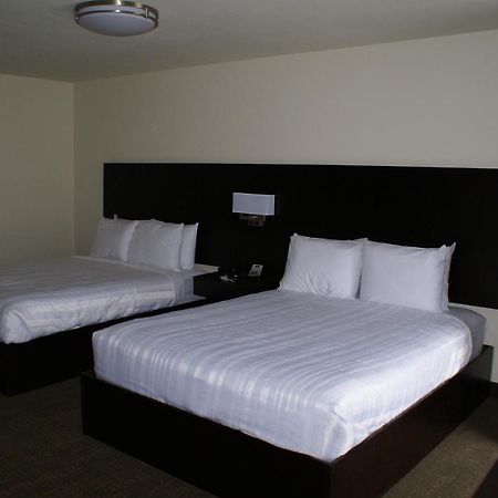 Boarders Inn & Suites By Cobblestone Hotels - Syracuse Exterior foto