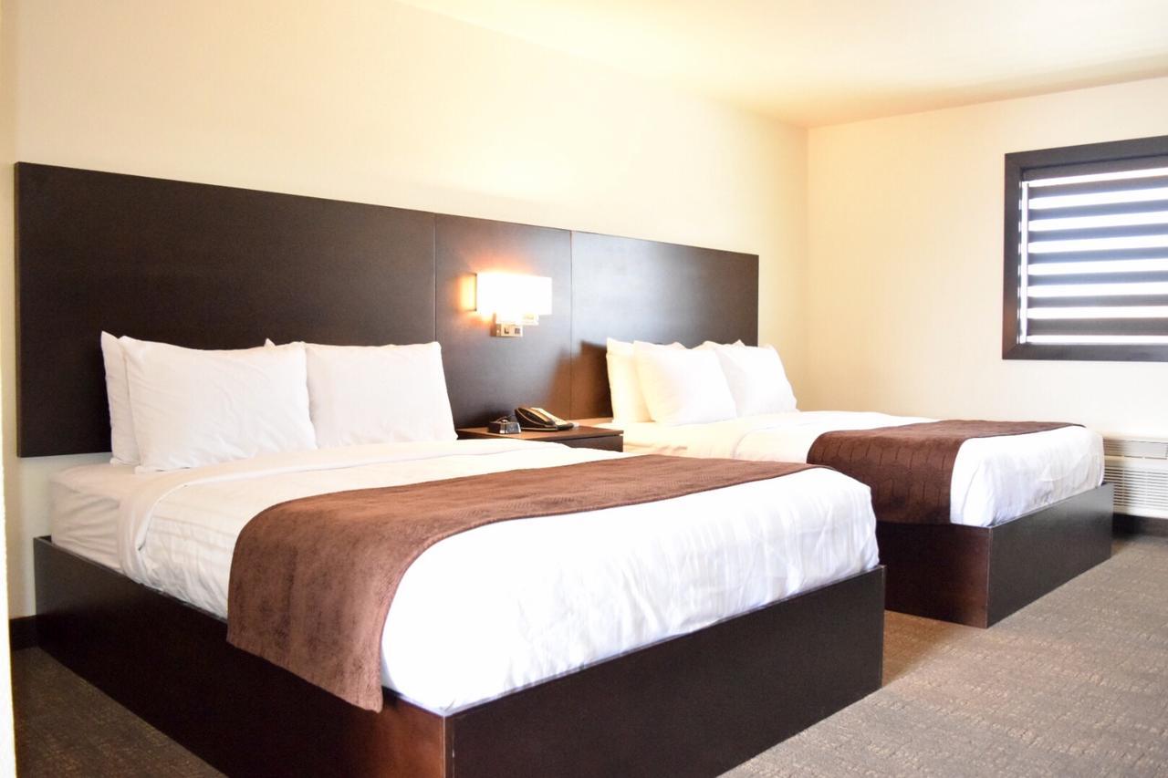 Boarders Inn & Suites By Cobblestone Hotels - Syracuse Exterior foto